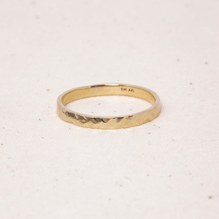 Agonda - Solid 9ct Gold Hammered Ring