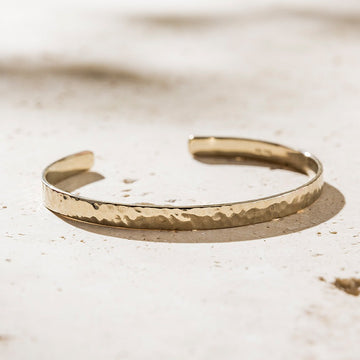 Agonda - Hammered Gold Cuff Bracelet