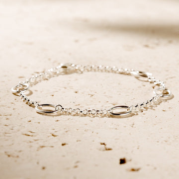 Tarutao - Dainty Silver Bracelet