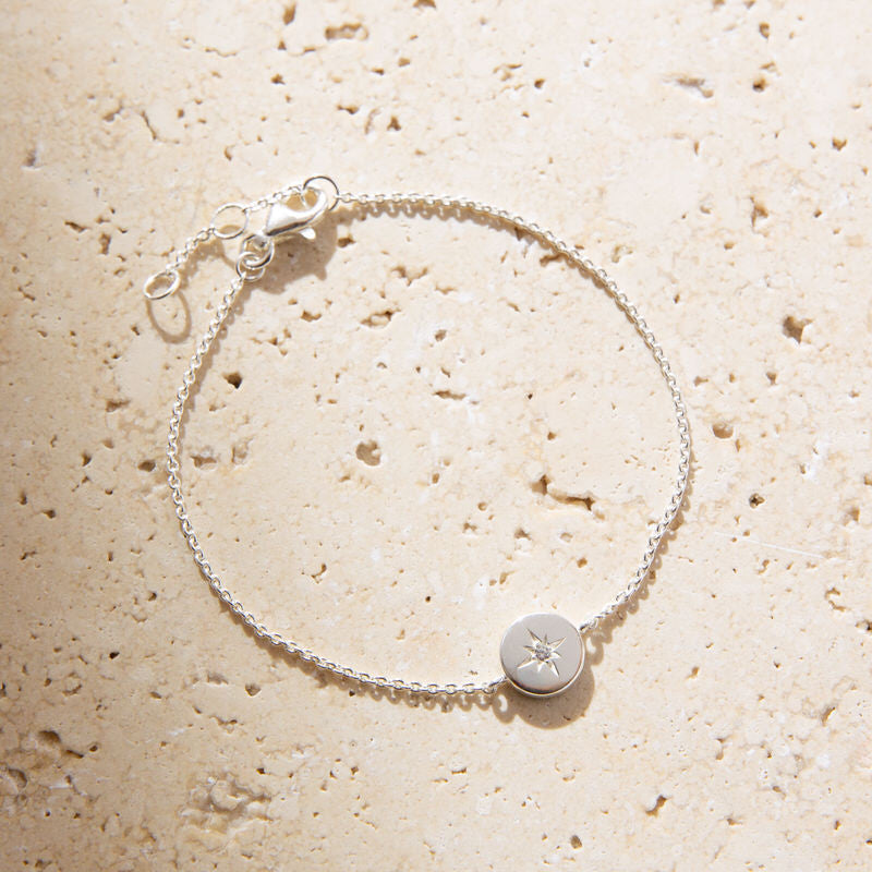 Hella - Dainty Silver Star Bracelet