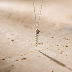 Koh Lanta - Sterling Silver Conch Shell Pendant Necklace