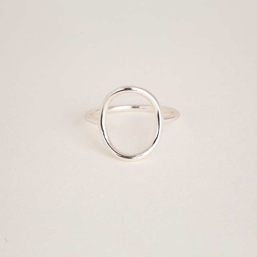 Tarutao - Sterling Silver Oval Ring