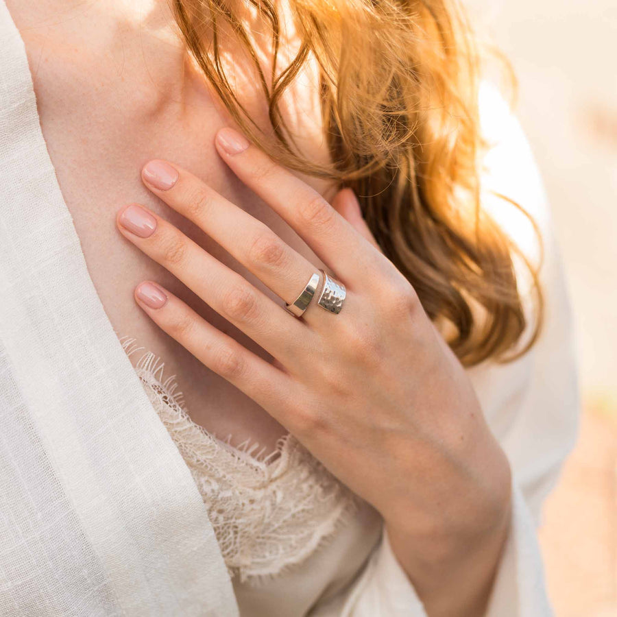 Agonda - Hammered Silver Wrap Ring