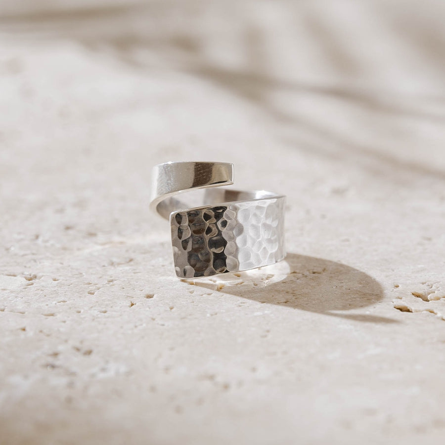Agonda - Hammered Silver Wrap Ring